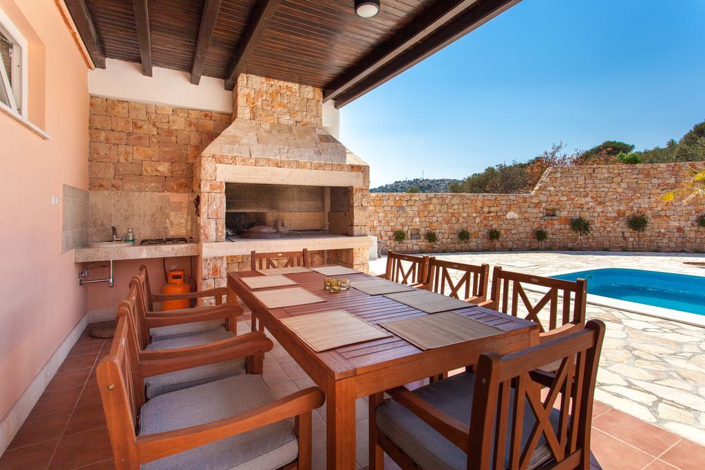 Villa Roza Murter Exterior foto